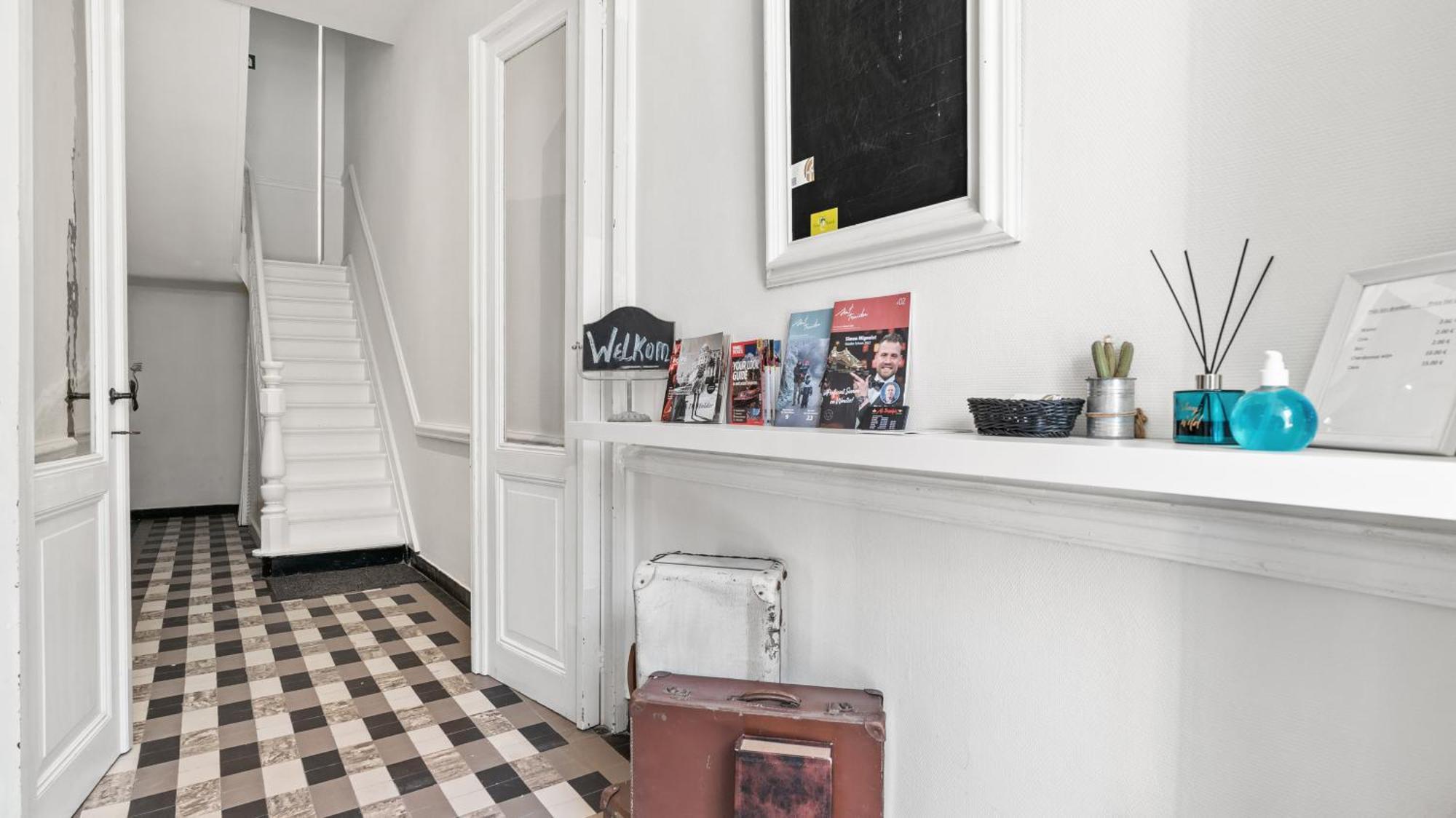 B&B Leopold & Appartementen Сінт-Трейден Екстер'єр фото