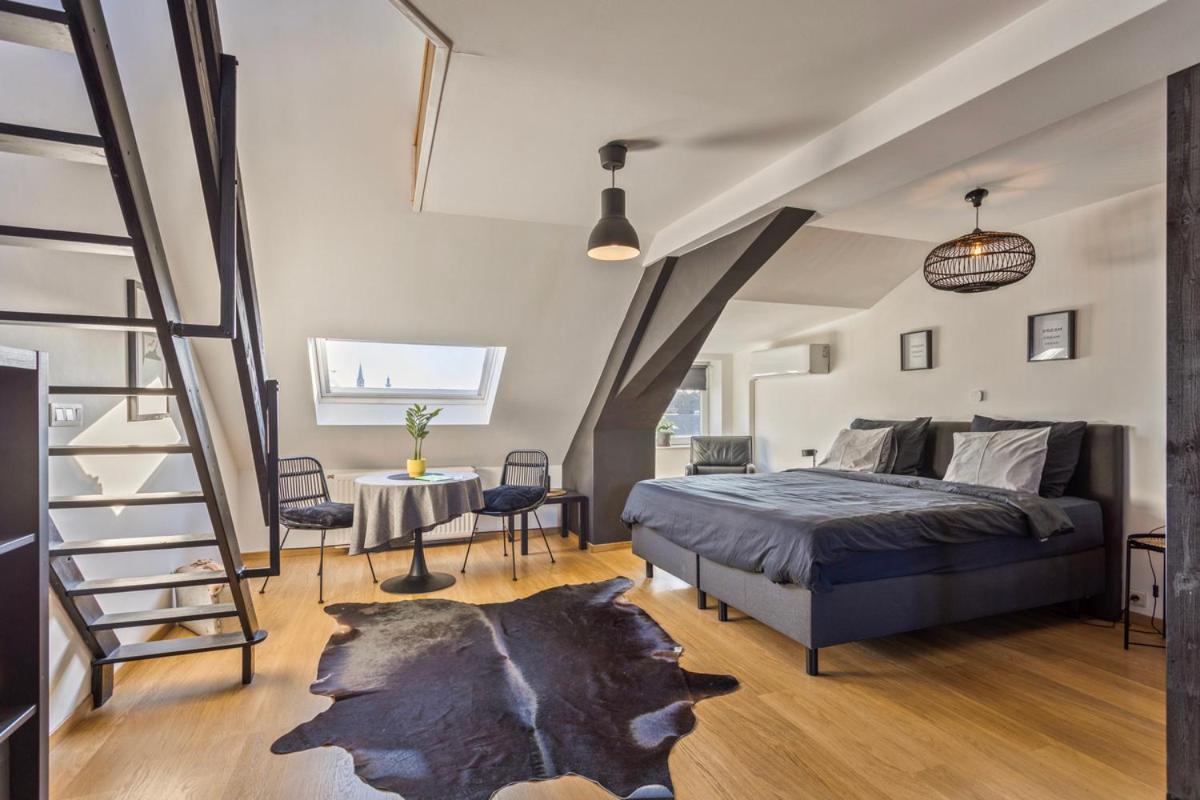 B&B Leopold & Appartementen Сінт-Трейден Екстер'єр фото